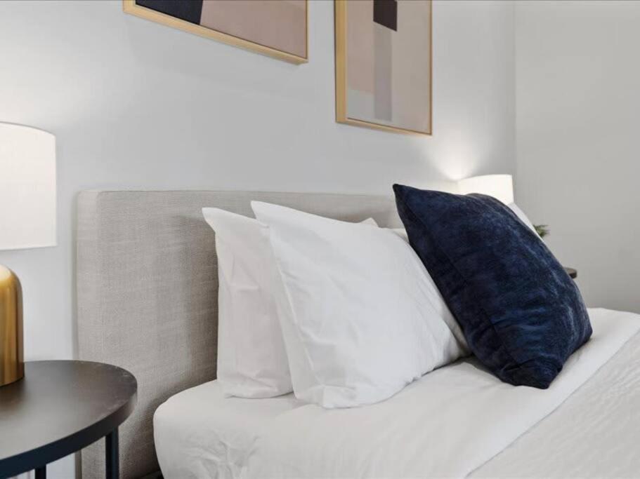 Cozysuites Dream 1Br, Ppg Paints Arena, Pitts Pittsburgh Luaran gambar